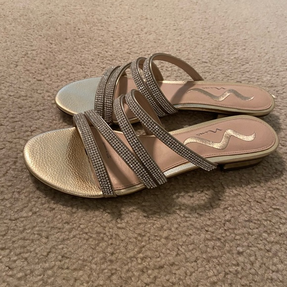 Women’s Wedding Flats - Picture 2 of 2